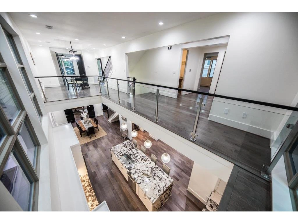 Custom Homes 1225 Welch 0